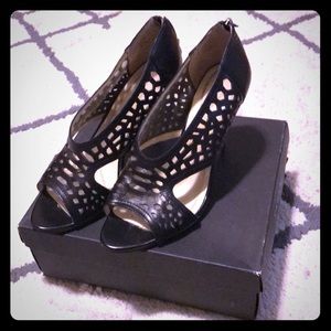 Tahari Heels